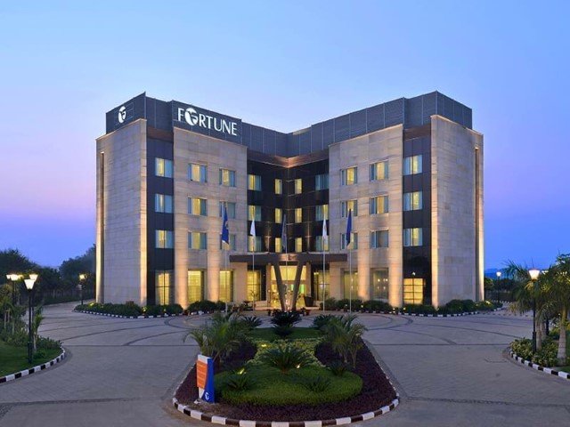 Fortune Park Orange, Sidhrawali - Hotel in Gurgaon - Manesar