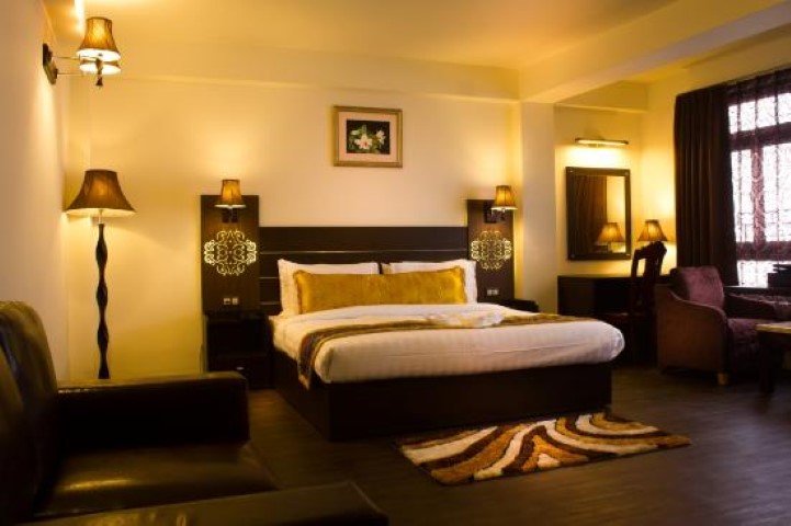 Royal Orchid & Spa