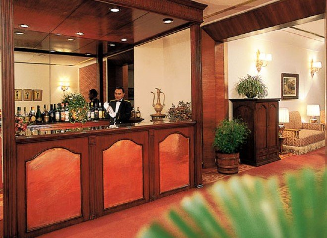 Clarks Hotel