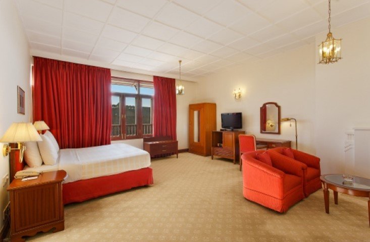 Clarks Hotel