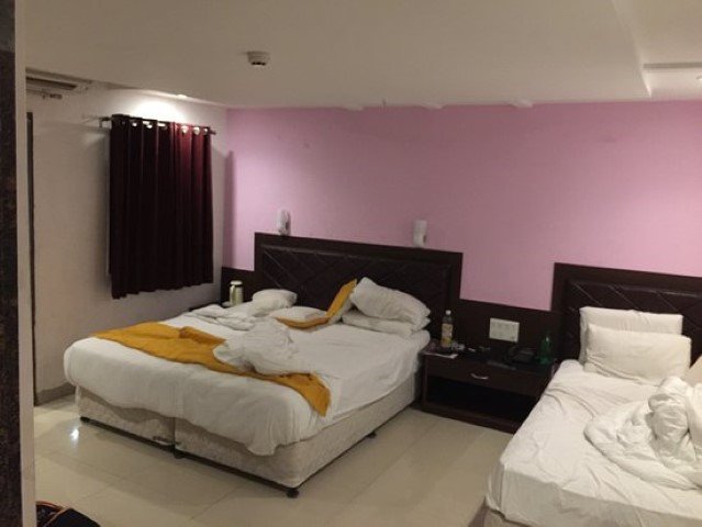 Shri Sainivas Mega Residency