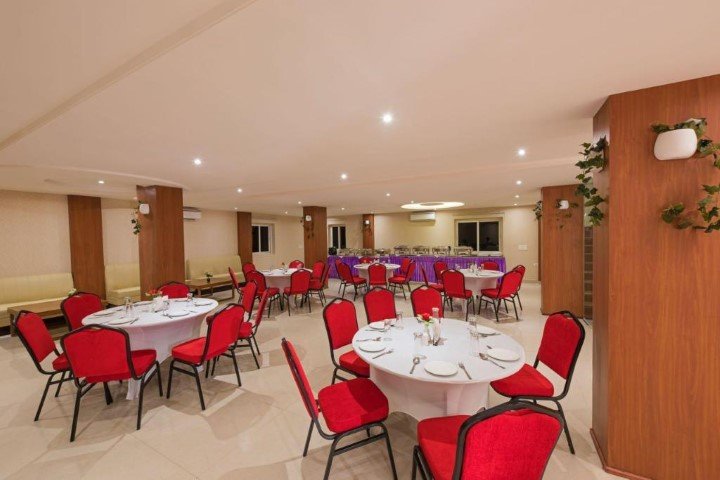 Hotel Manisha International