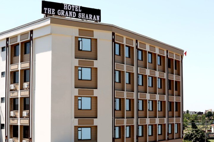 The Grand Sharan katra