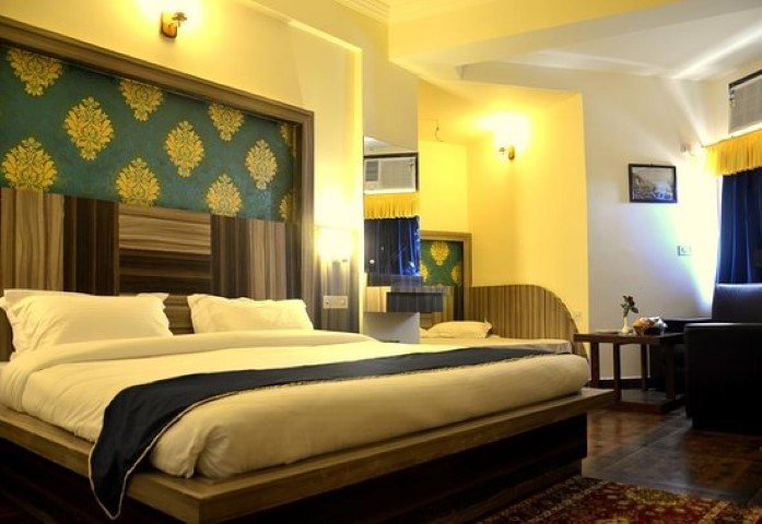 The Grand Sharan katra
