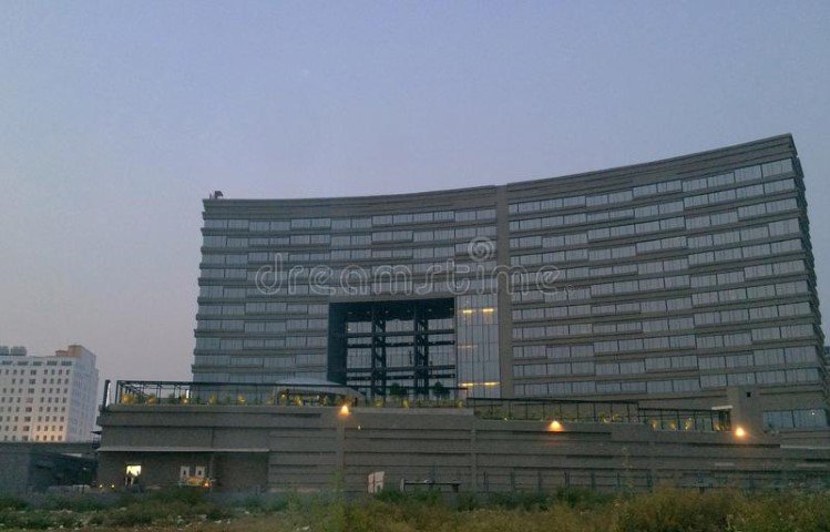 Novotel Kolkata - Hotel &amp; Residences