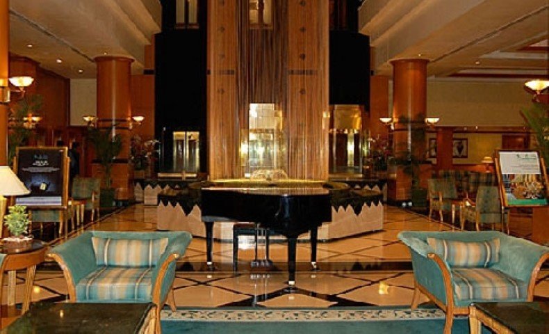 Ramada Plaza by Wyndham Palm Grove