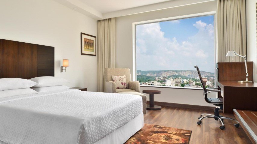 FOUR POINTS BY SHERATON - Jaipur