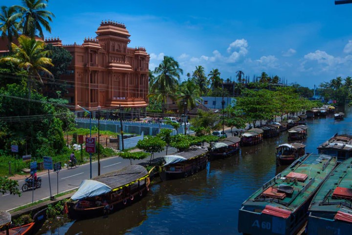 Oxygen Resorts - Alleppey