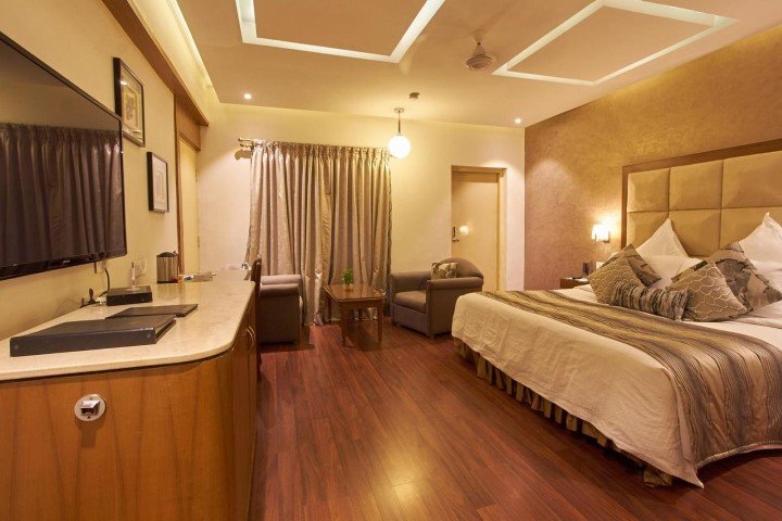Hotel Sandesh The Prince - Mysore