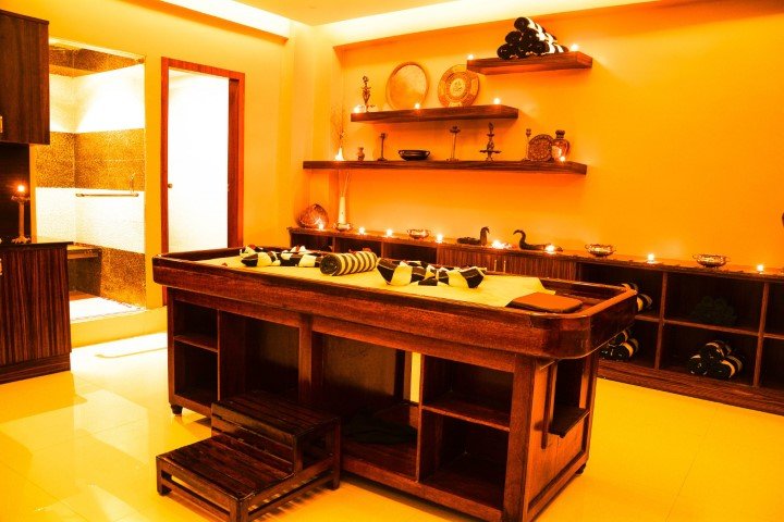 Hotel Sandesh The Prince - Mysore